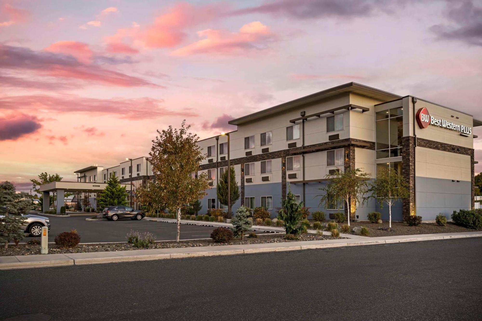 Best Western Plus The Inn at Hells Canyon Clarkston Exterior foto
